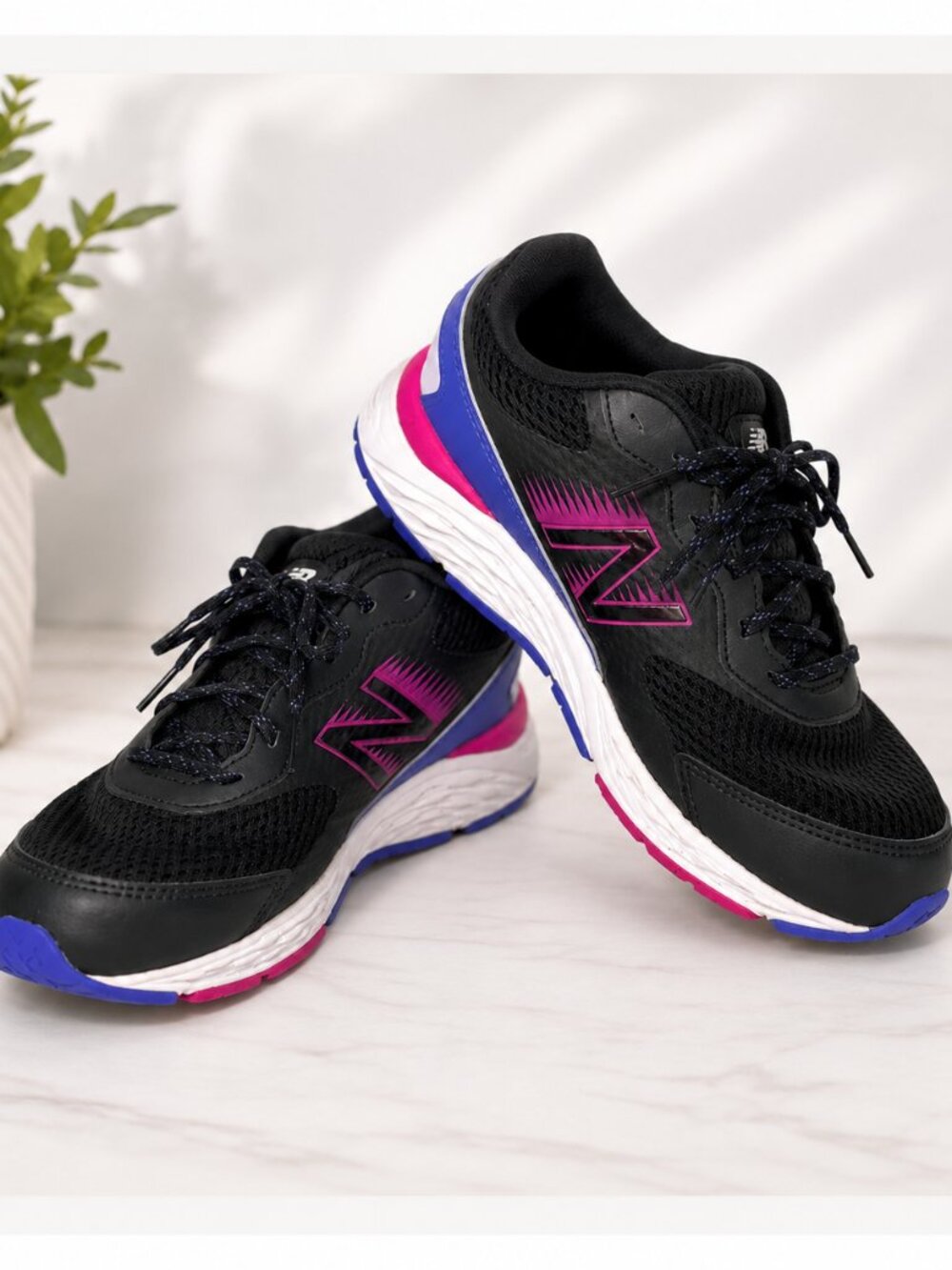 New Balance 680v6 Running Shoes Women's Size 6.5 Black Pink Purple Athletic